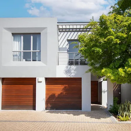 House La Gratitude - Secure Parking Villa Stellenbosch Buitenkant foto